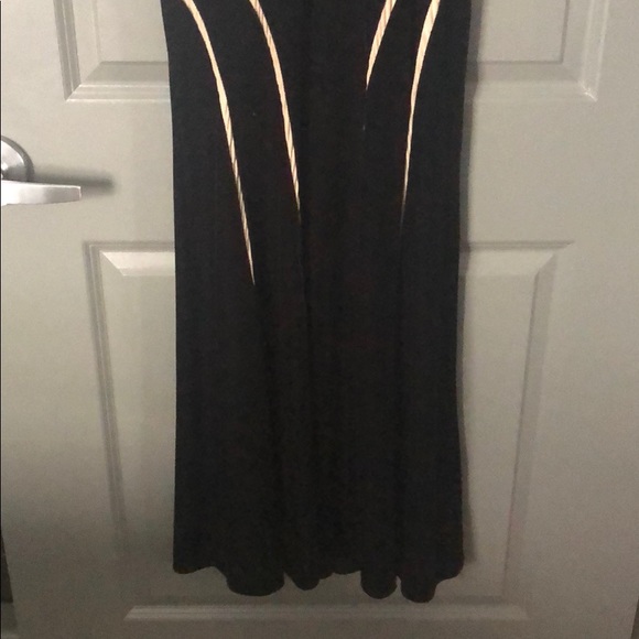 Black Velvet Floor-Length Gown - Picture 2 of 5